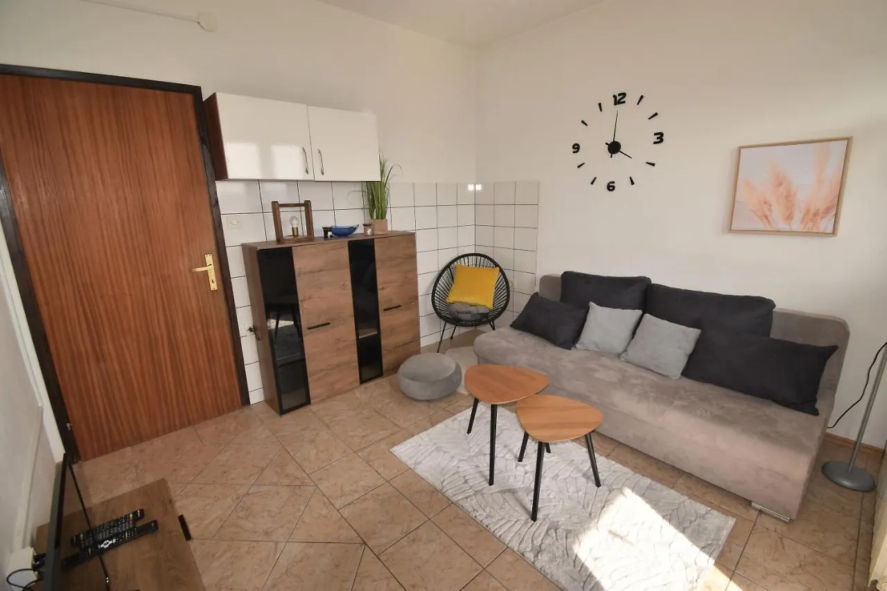 Apartment Apartman Novi Novi Vinodolski